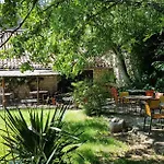 Bed & Breakfast Mas De Coulet 3*