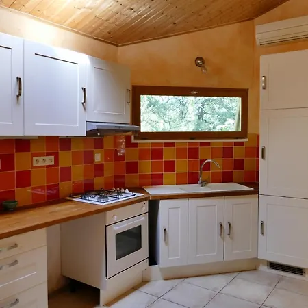 Mas De Coulet Bed & Breakfast 3*