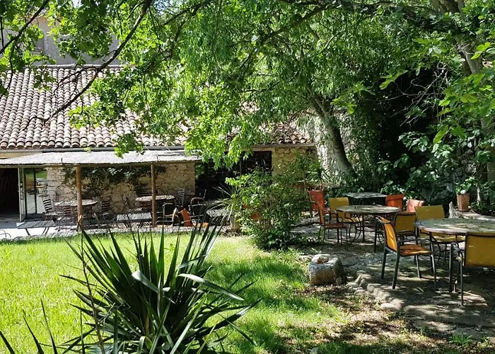 Bed & Breakfast Mas De Coulet 3*
